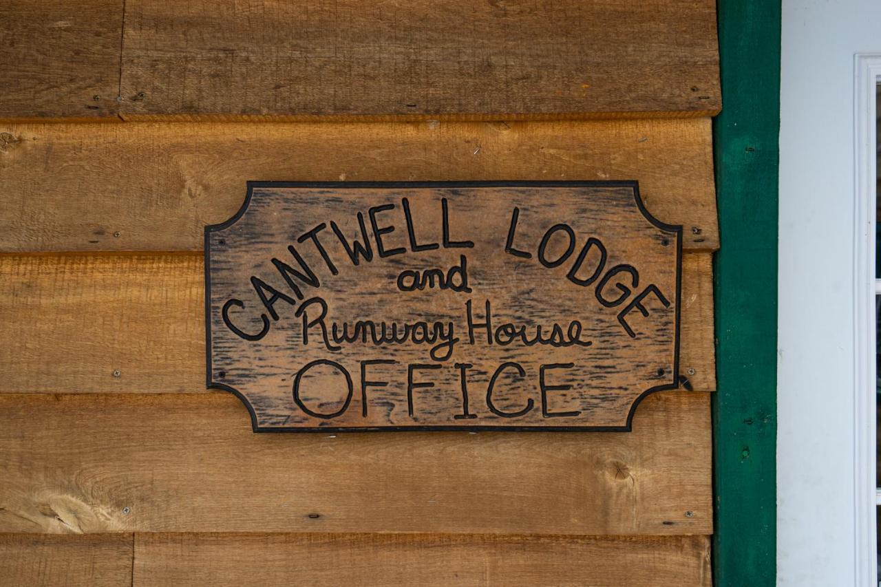 Cantwell Cabins Exterior photo